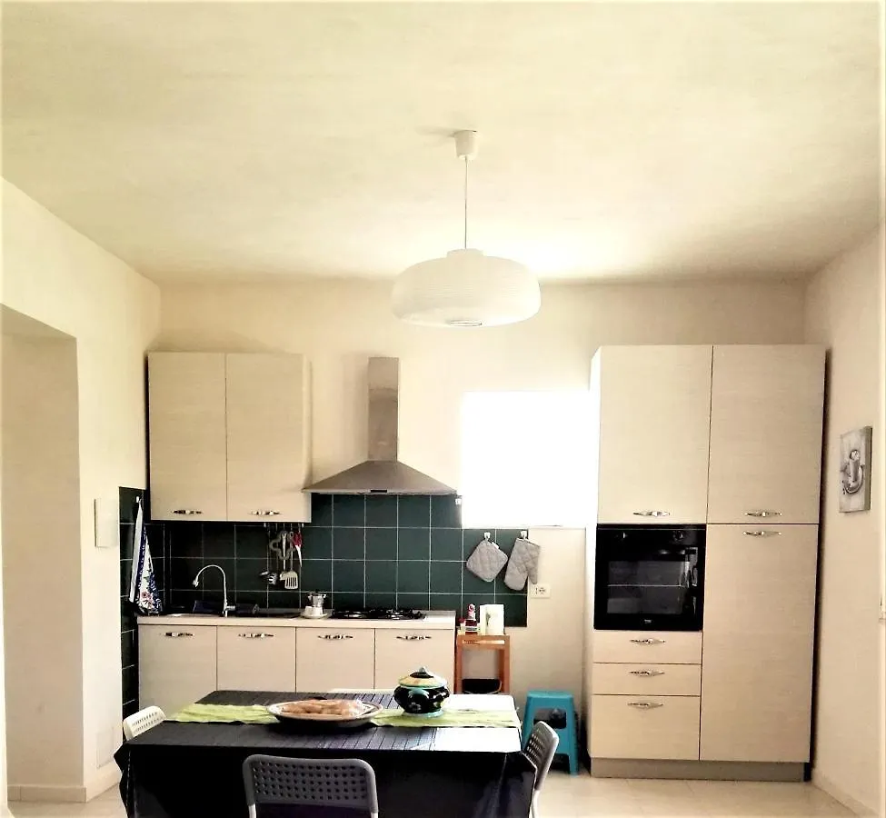 2 Bedrooms House At Scicli 150 M Away From The Beach With Furnished Terrace And Wifi Feriehus